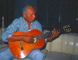 Cuba/ César Portillo de la Luz: il feeling riscatta la chitarra